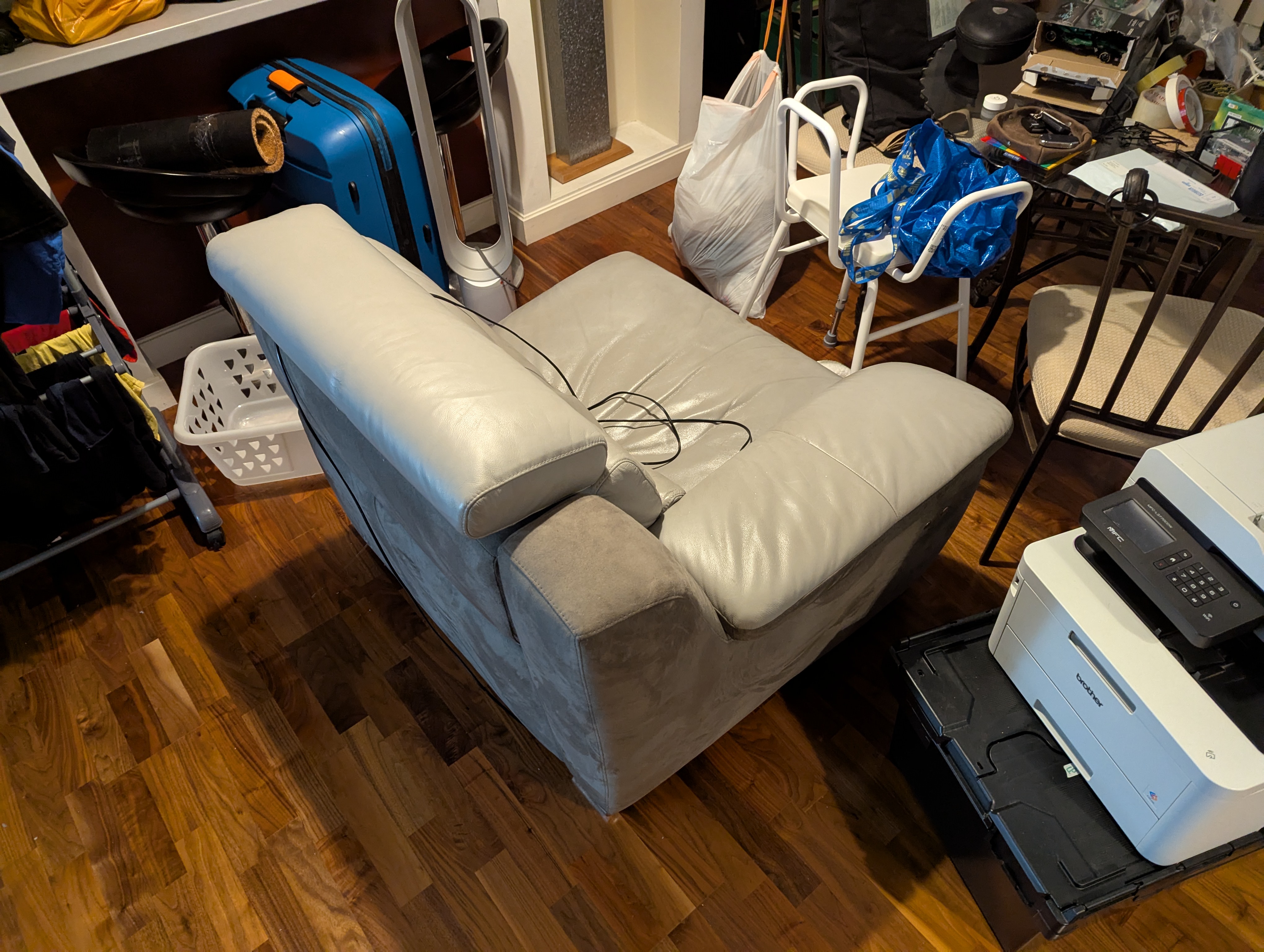 Sofa scratching floor (2).jpg